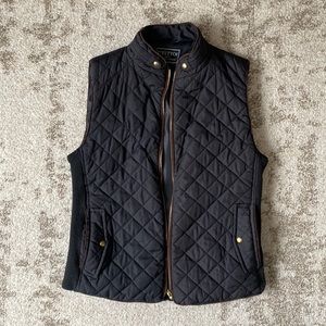 Black quilted women’s vest
